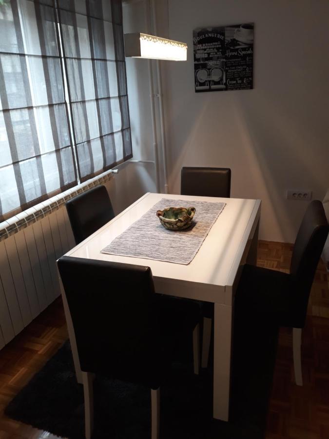 Stan Banjica Daire Belgrad Dış mekan fotoğraf